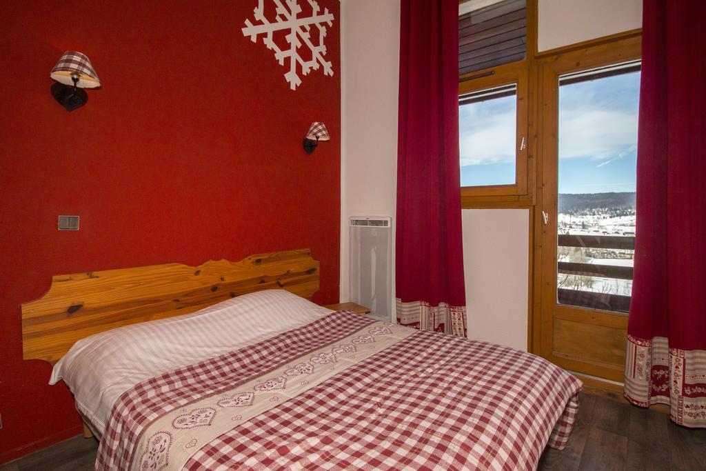 Hotel Le Grand Chalet Foncine-le-Haut Pokoj fotografie